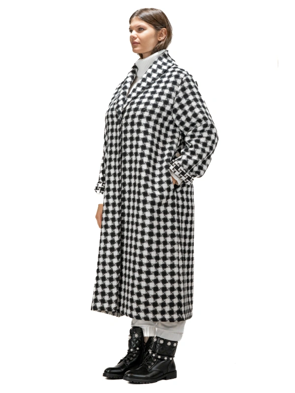 25667 CAPPOTTO QUADRI