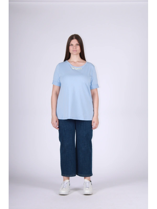 26006 RHINESTONE NECK SWEATER