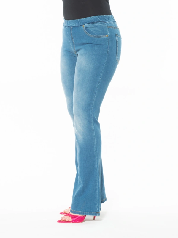 25151 FLARED JEANS